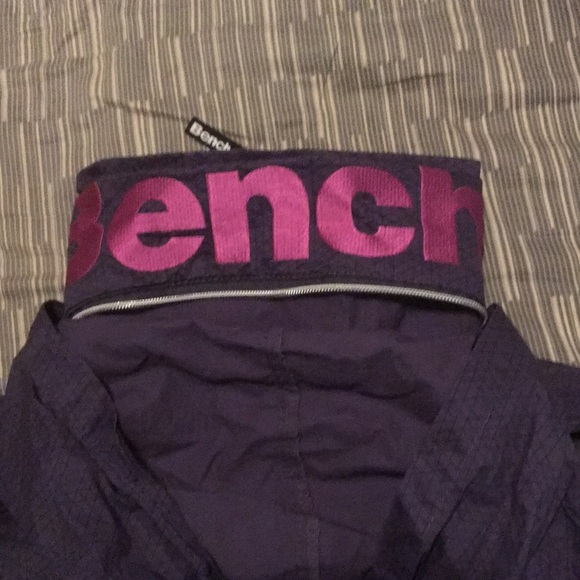 Bench Jacket - Picture 4 of 5